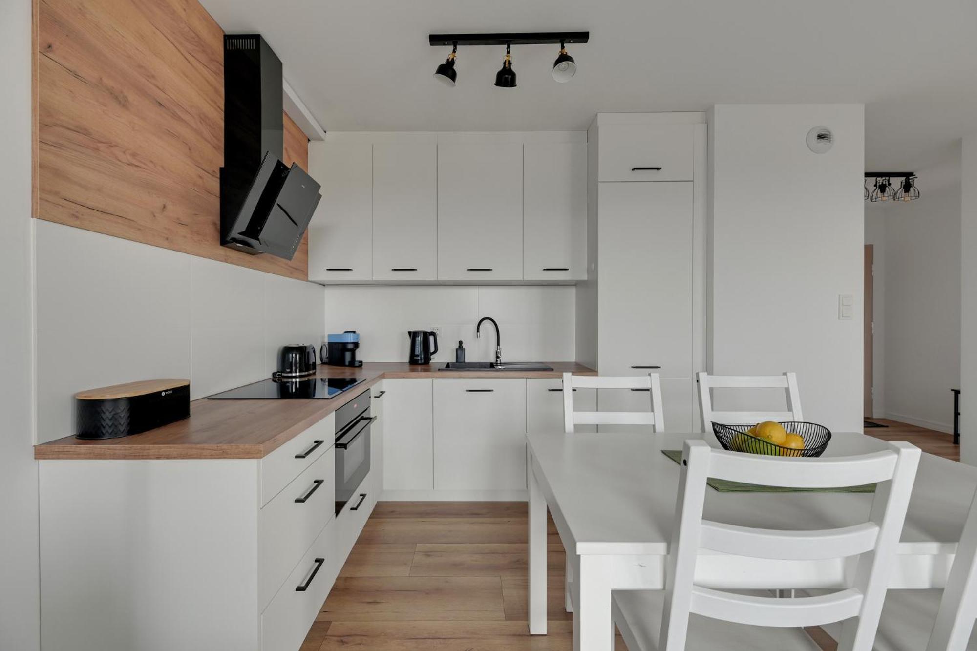 Baltic Sea Letnica Apartments With Parking By Lion Apartments Gdańsk Eksteriør billede