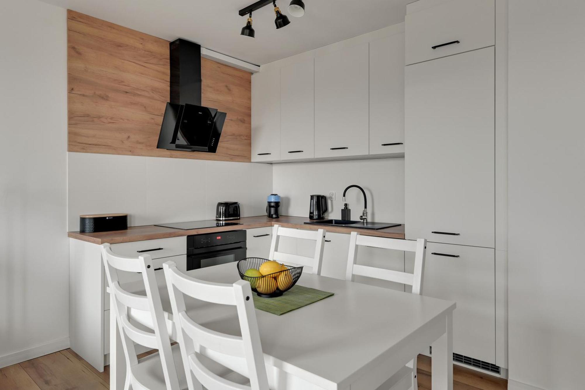 Baltic Sea Letnica Apartments With Parking By Lion Apartments Gdańsk Eksteriør billede